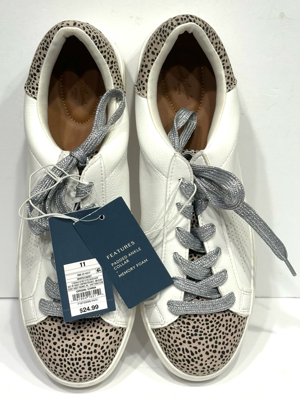 Universal Thread Women's Cadey Memory Foam Sneaker White/Animal Print US Size 11 - Picture 7 of 15